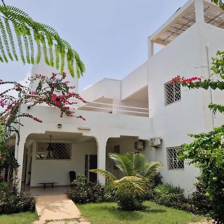 Villa Saraba Somone Exterior photo